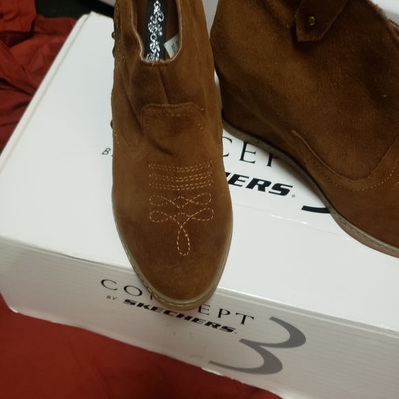 NAUGHTY MONKEY SUEDE HIDDEN HEEL WEDGE WESTERN STYLE ANKLE BOOT/SZ.8/SNWOT - Picture 12 of 12